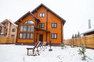 Guest House «Royal Forest Estate», Kremenkul