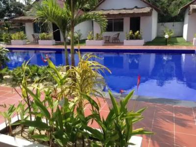 French Garden Resort - 9