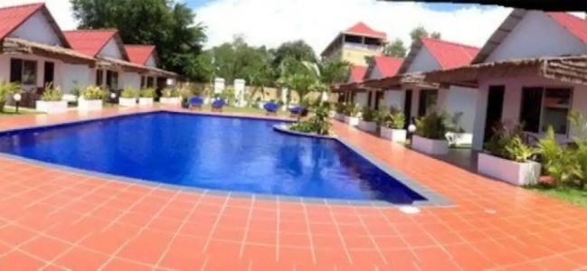 French Garden Resort - 11