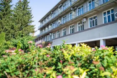 Оздоровчий комплекс "Нафтохімік", санаторій Івушка - 0