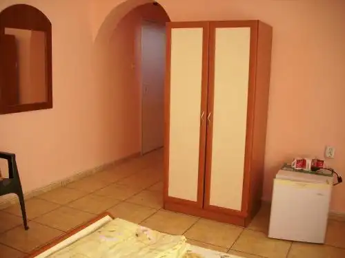 Guest House Ravda - 38