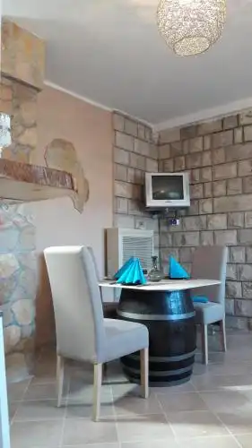 Guesthouse Aniko - 9