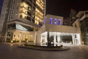 La Verda Suites and Villas Marina, Dubai