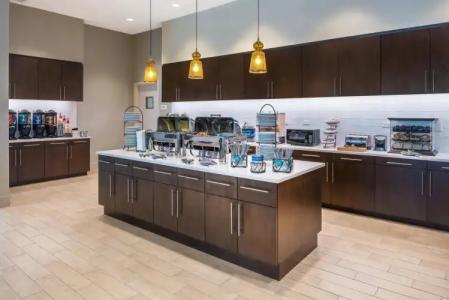 Hilton Garden Inn Miami Dolphin Mall - 29