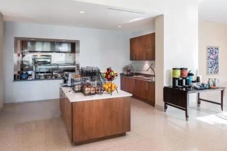 Hilton Garden Inn Miami Dolphin Mall - 31