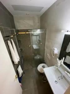 The Red Bricks - 114