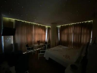 The Red Bricks - 110