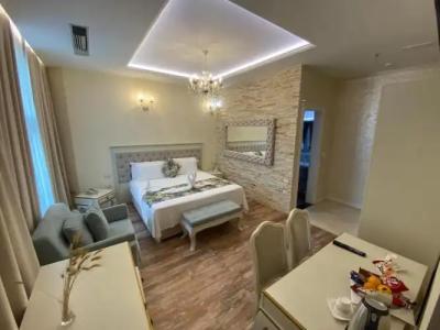 The Red Bricks - 123