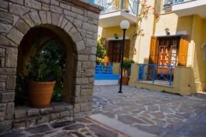 Hesperia Hotel, Karlovasi