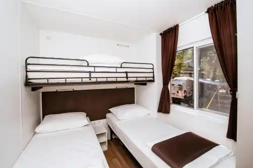 Zaton Holiday Resort Mobile Homes & Glamping Tents - 11