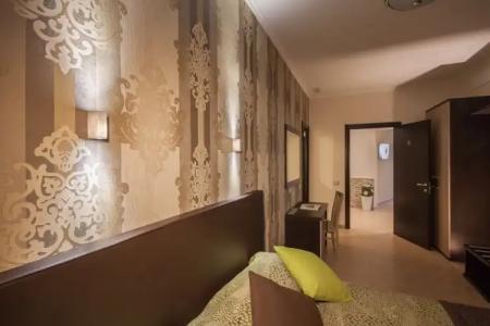 Rome Kings Suite - 110