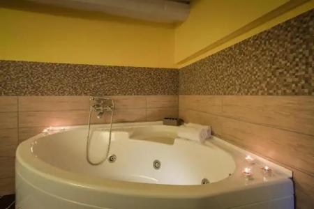Rome Kings Suite - 160