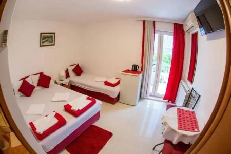 Guest House Vucicevic - 2