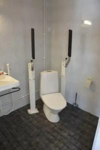 Folkiacenter Gästhem - 7