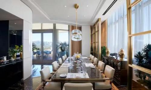 Waldorf Astoria - 81