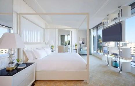 Waldorf Astoria - 92