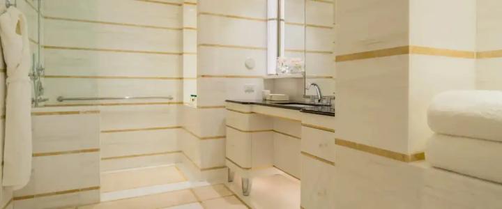 Waldorf Astoria - 44