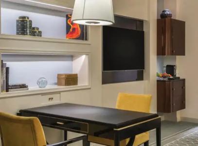 Waldorf Astoria - 43