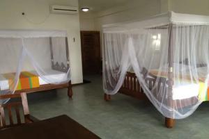 Aussie Swiss Beach Resort, Weligama