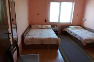 Stai Za Gosti Venera Guest house, Khisarya