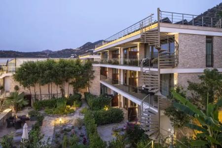 Spektr Boutique - 19