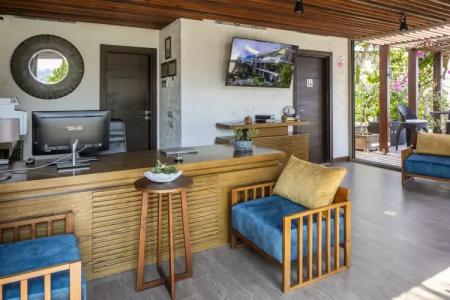 Spektr Boutique - 39