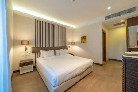 Spektr Boutique - 80