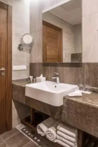 Spektr Boutique - 53