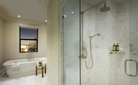 Eurostars Langford - 9