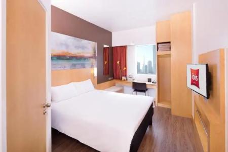 Ibis One Central - 100
