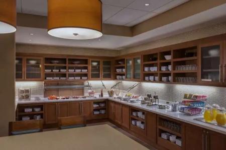 Hyatt Place DFW - 20