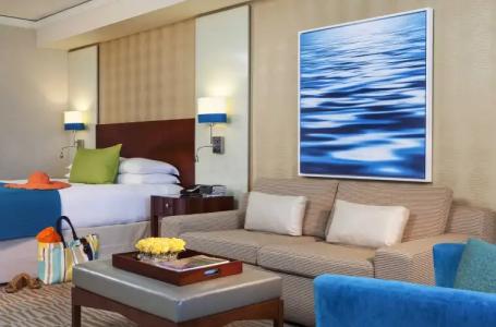 Trump International Beach Resort - - 3