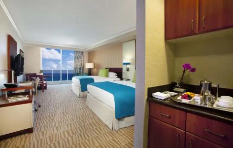 Trump International Beach Resort - - 36