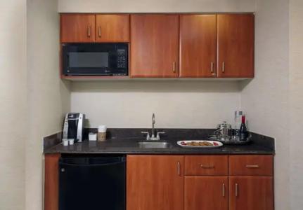 Trump International Beach Resort - - 75