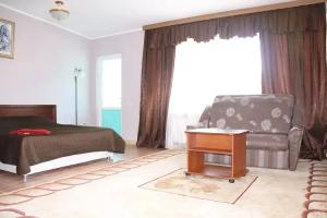 Bereg Hotel, Adler