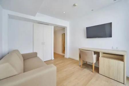 Ilusion Moreyo - Adults Only - 80