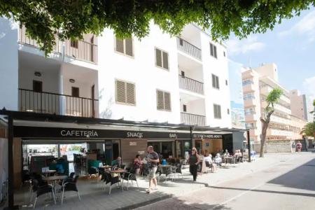 Ilusion Moreyo - Adults Only - 35