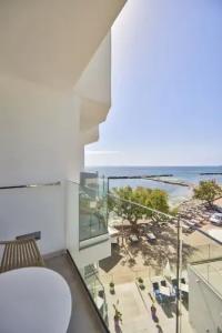 Ilusion Moreyo - Adults Only - 72