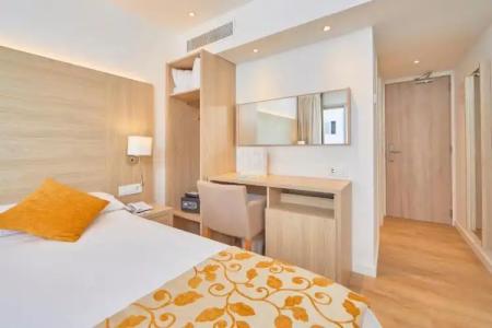 Ilusion Moreyo - Adults Only - 44