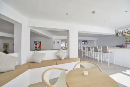 Ilusion Moreyo - Adults Only - 14