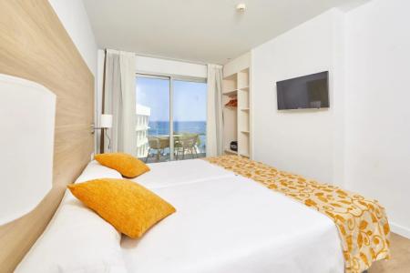 Ilusion Moreyo - Adults Only - 6