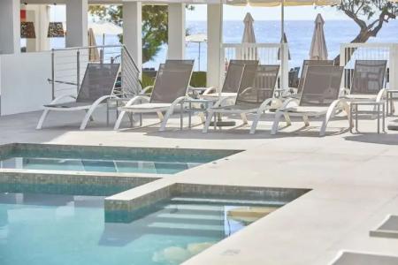 Ilusion Moreyo - Adults Only - 18