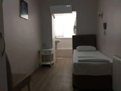 Burhaniye Merkez Otel - 15