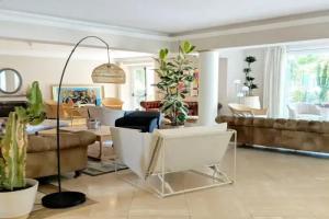 Piccolo Mondo, Lido Di Camaiore