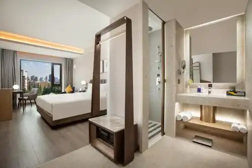 voco Nanjing Oriental Pearl - 108