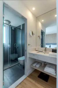 Glyfada Riviera - 36