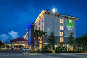 Holiday Inn Express & Suites St. Petersburg - Madeira Beach by IHG, Saint Petersburg