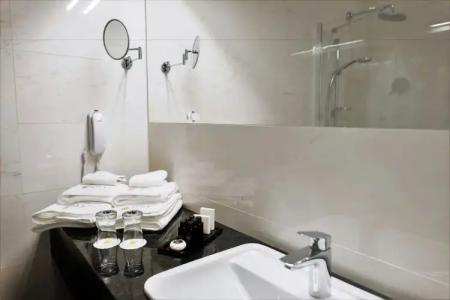 Royal & Spa - 109