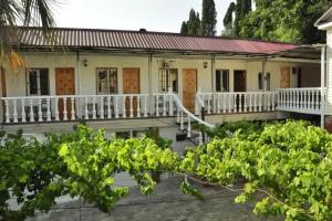 Guest house Na Turbaze, Sukhumi