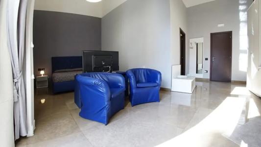 Beverello Suite - 100